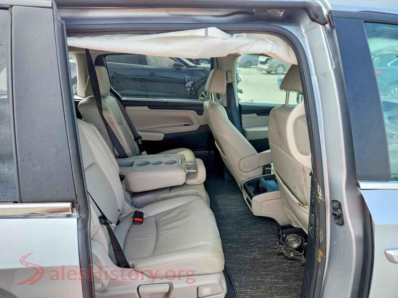 2025 HONDA ODYSSEY VIN 5FNRL6H60SB083587, VIN plate