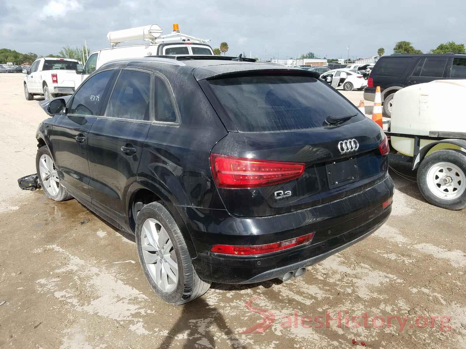 WA1BCCFS1HR013917 2017 AUDI Q3