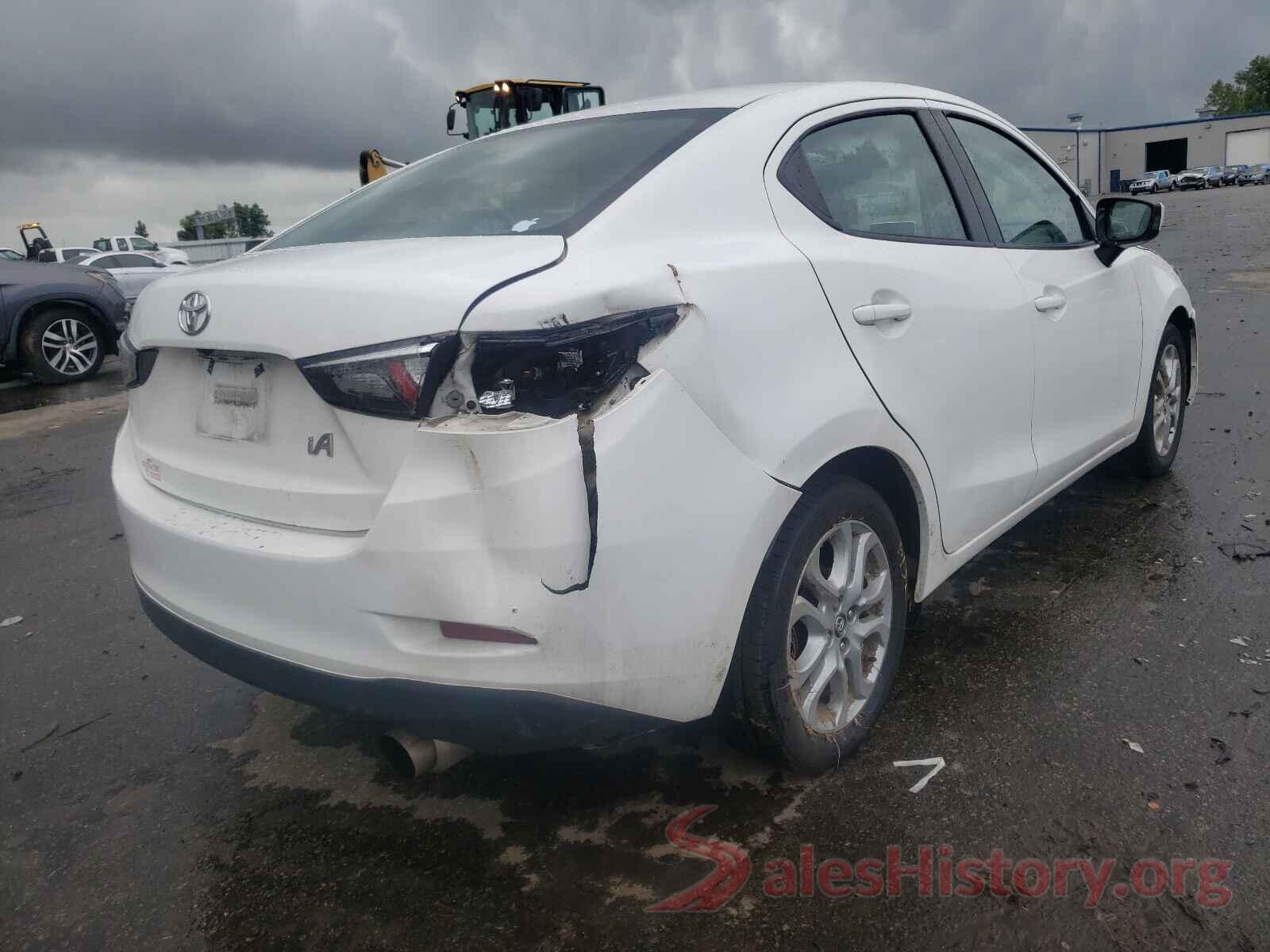 3MYDLBYV1JY309957 2018 TOYOTA YARIS