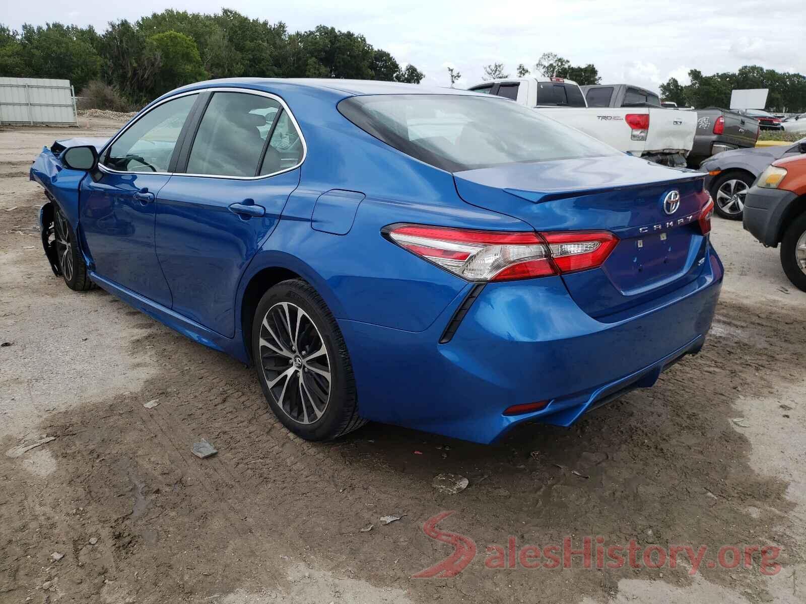 4T1B11HK1JU069433 2018 TOYOTA CAMRY