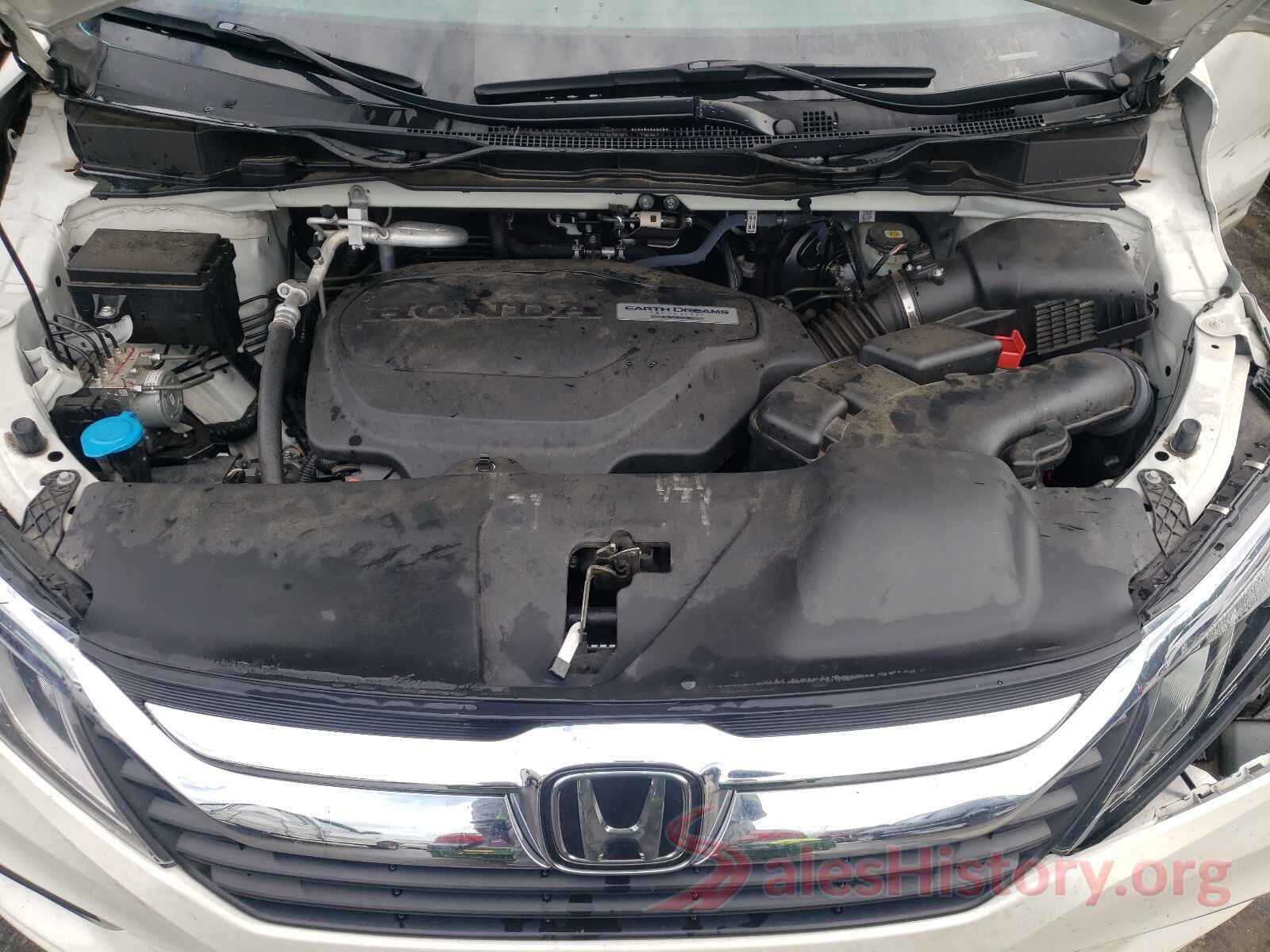 5FNRL6H72JB090743 2018 HONDA ODYSSEY