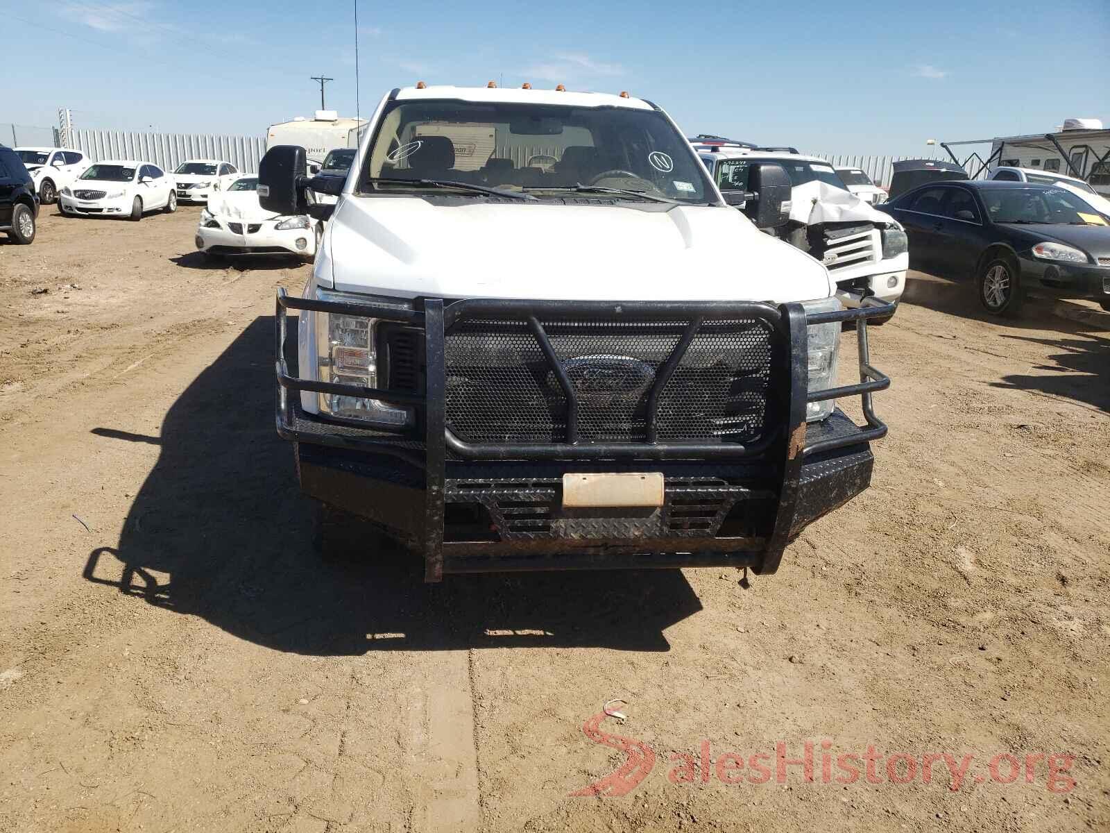 1FD7X3F68HEB92592 2017 FORD F350