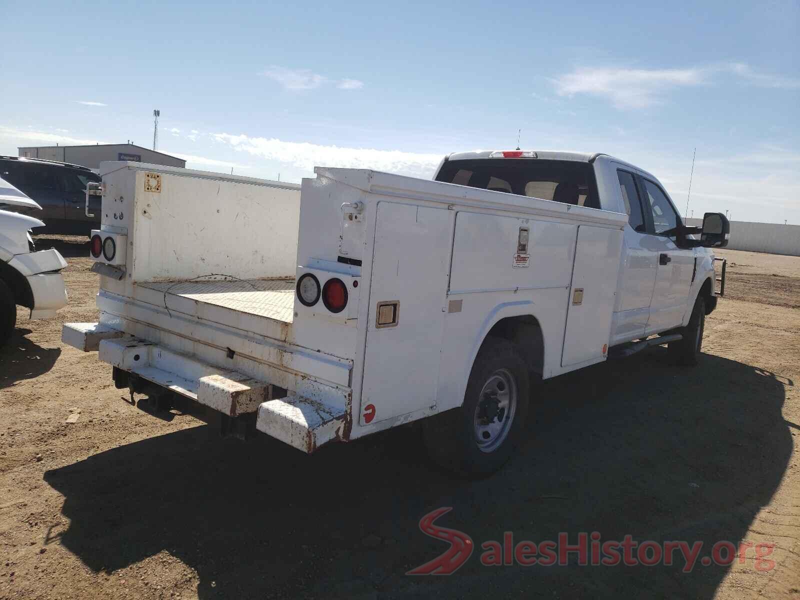 1FD7X3F68HEB92592 2017 FORD F350