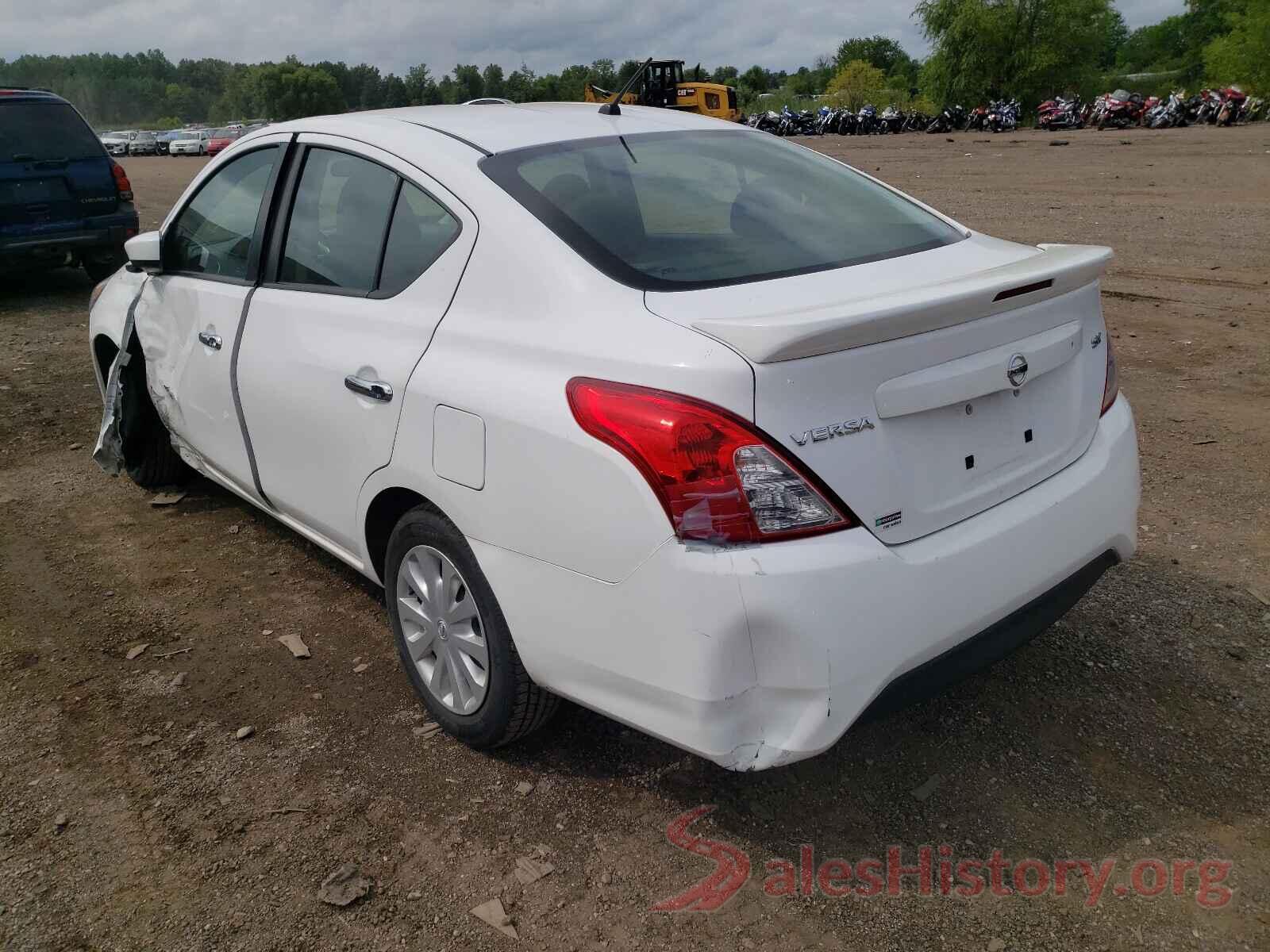 3N1CN7AP1JL810229 2018 NISSAN VERSA