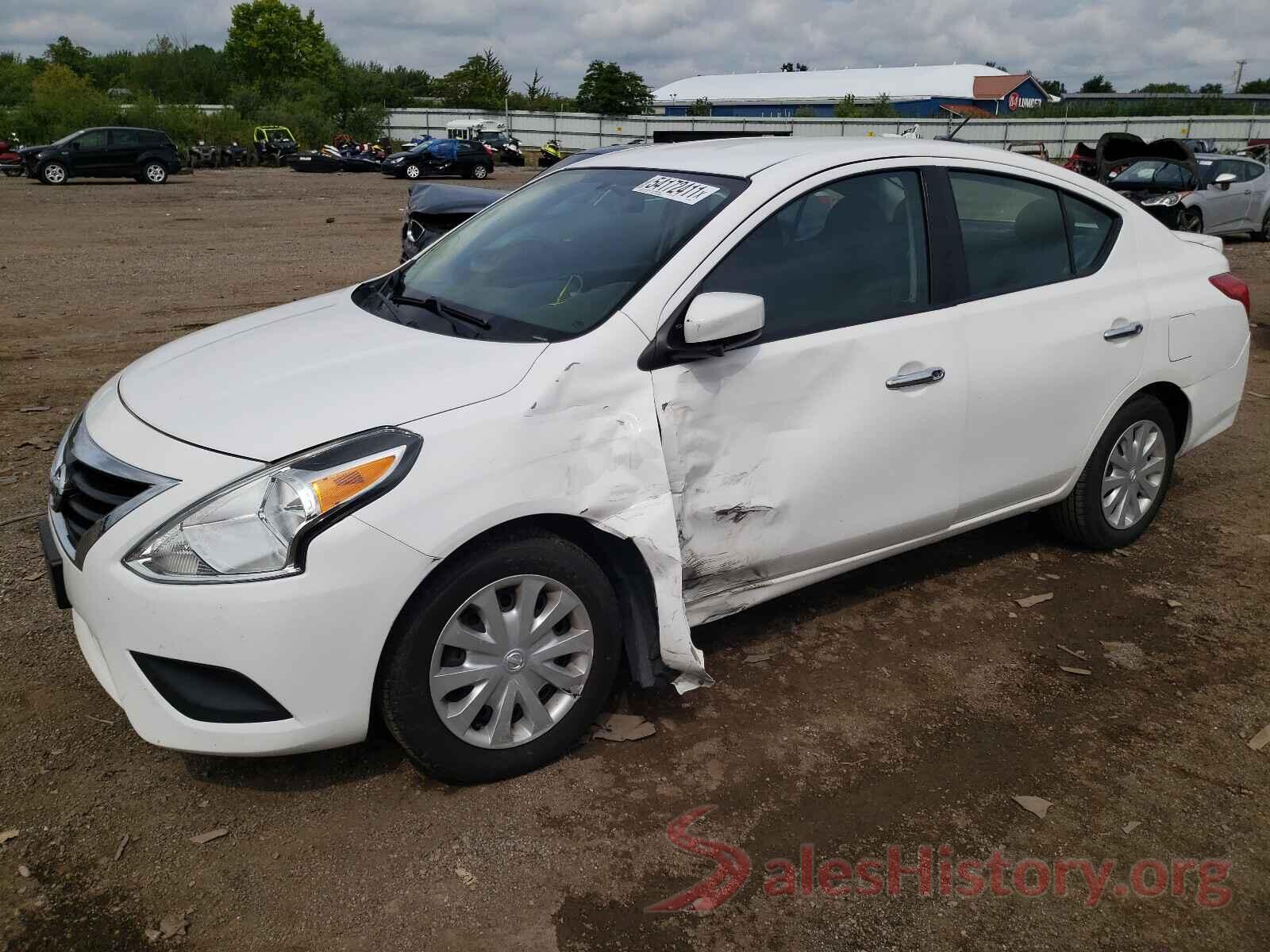 3N1CN7AP1JL810229 2018 NISSAN VERSA