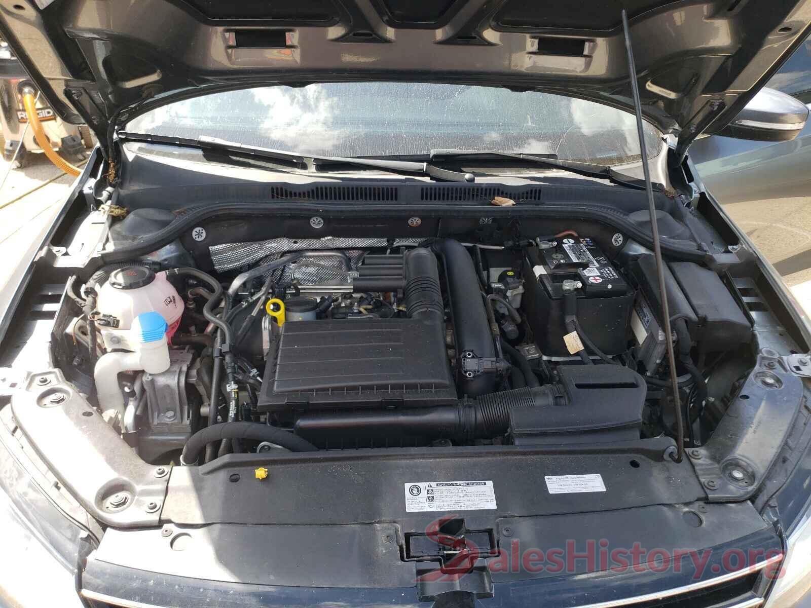 3VWDB7AJ8JM263988 2018 VOLKSWAGEN JETTA