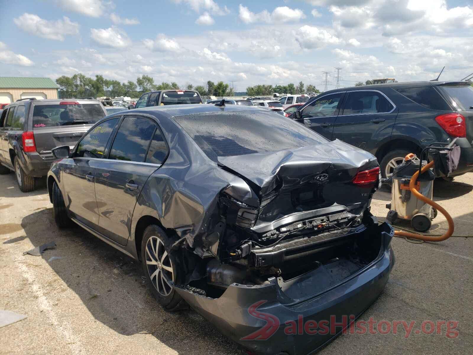 3VWDB7AJ8JM263988 2018 VOLKSWAGEN JETTA