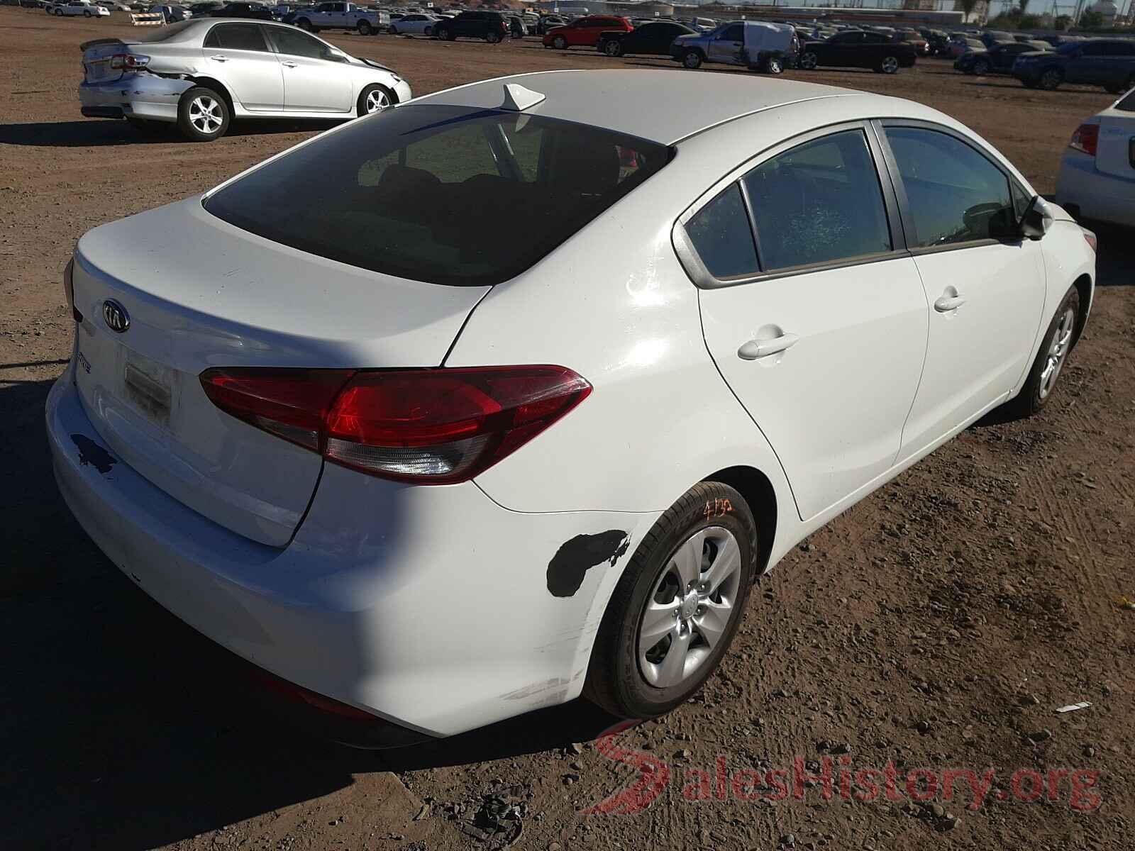 3KPFK4A73HE034749 2017 KIA FORTE