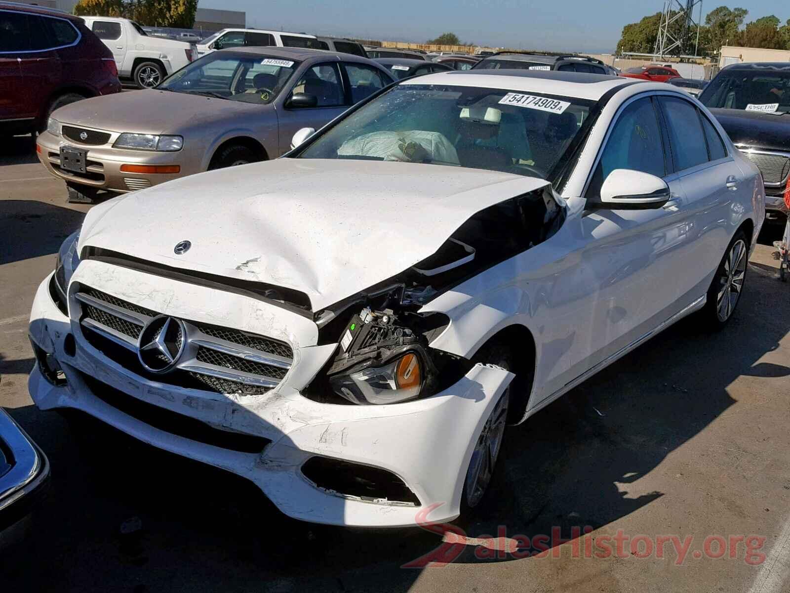 55SWF4JBXJU280222 2018 MERCEDES-BENZ C CLASS