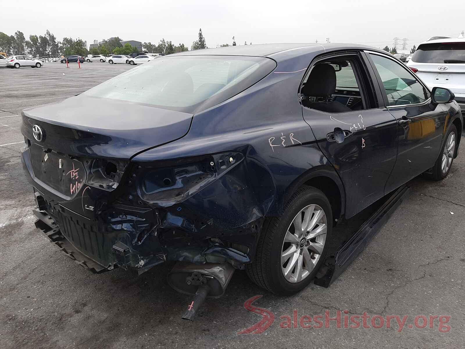 4T1B11HK7JU614406 2018 TOYOTA CAMRY