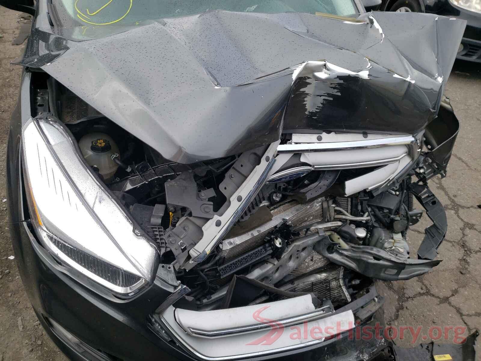 1FMCU0GD5JUA65586 2018 FORD ESCAPE