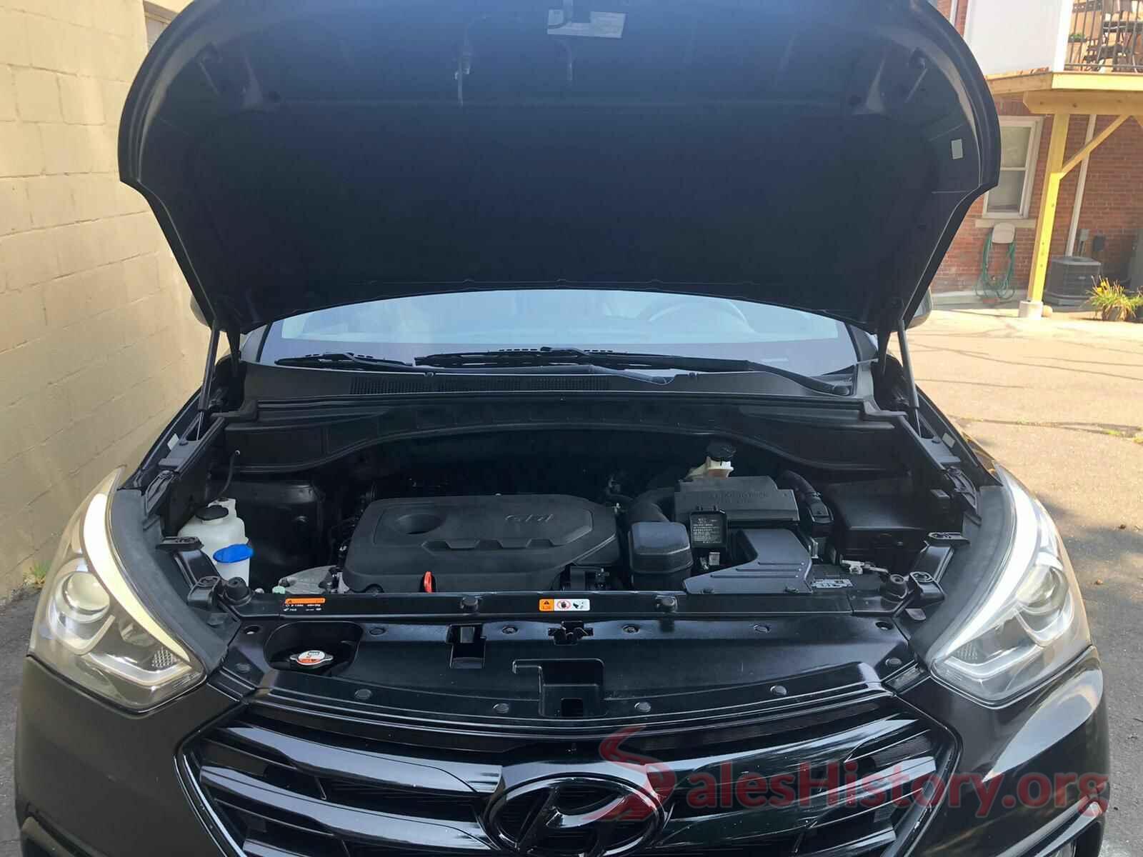 5XYZUDLB4HG387092 2017 HYUNDAI SANTA FE