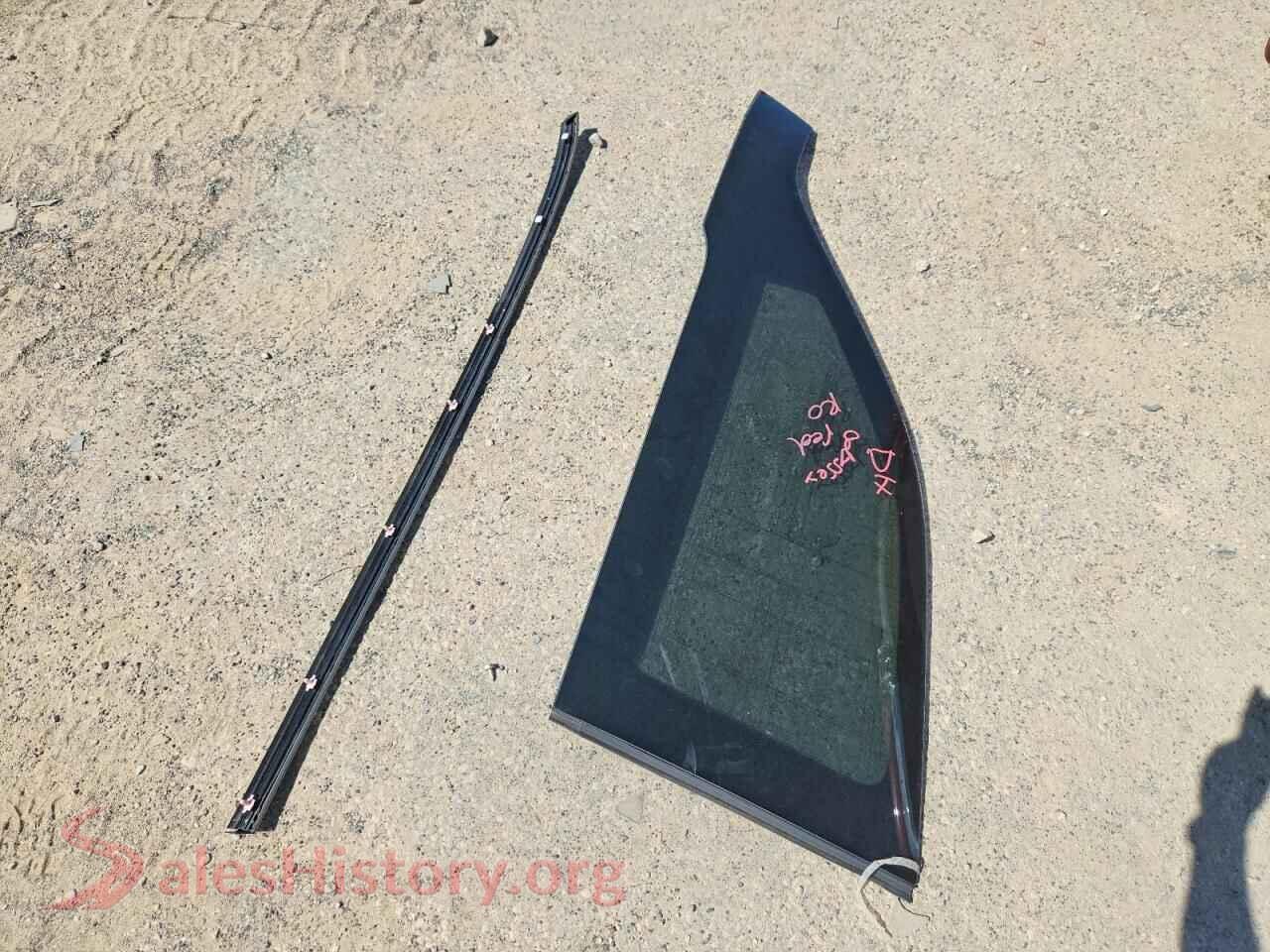 2019 HONDA ODYSSEY VIN 5FNRL6H90KB076780, trunk area