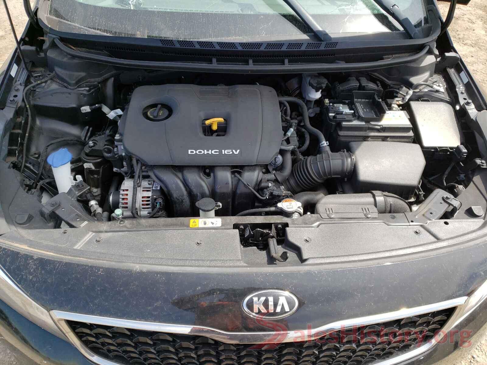 3KPFK4A71JE221932 2018 KIA FORTE