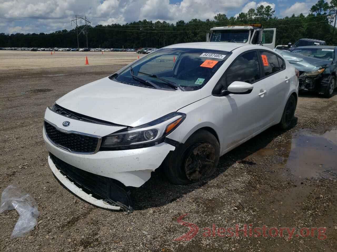 3KPFL4A79HE103019 2017 KIA FORTE