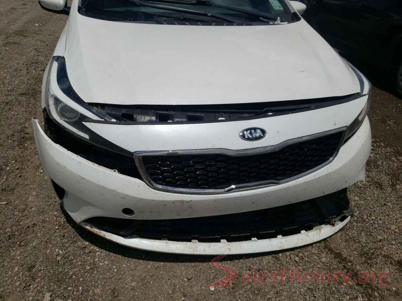 3KPFL4A79HE103019 2017 KIA FORTE