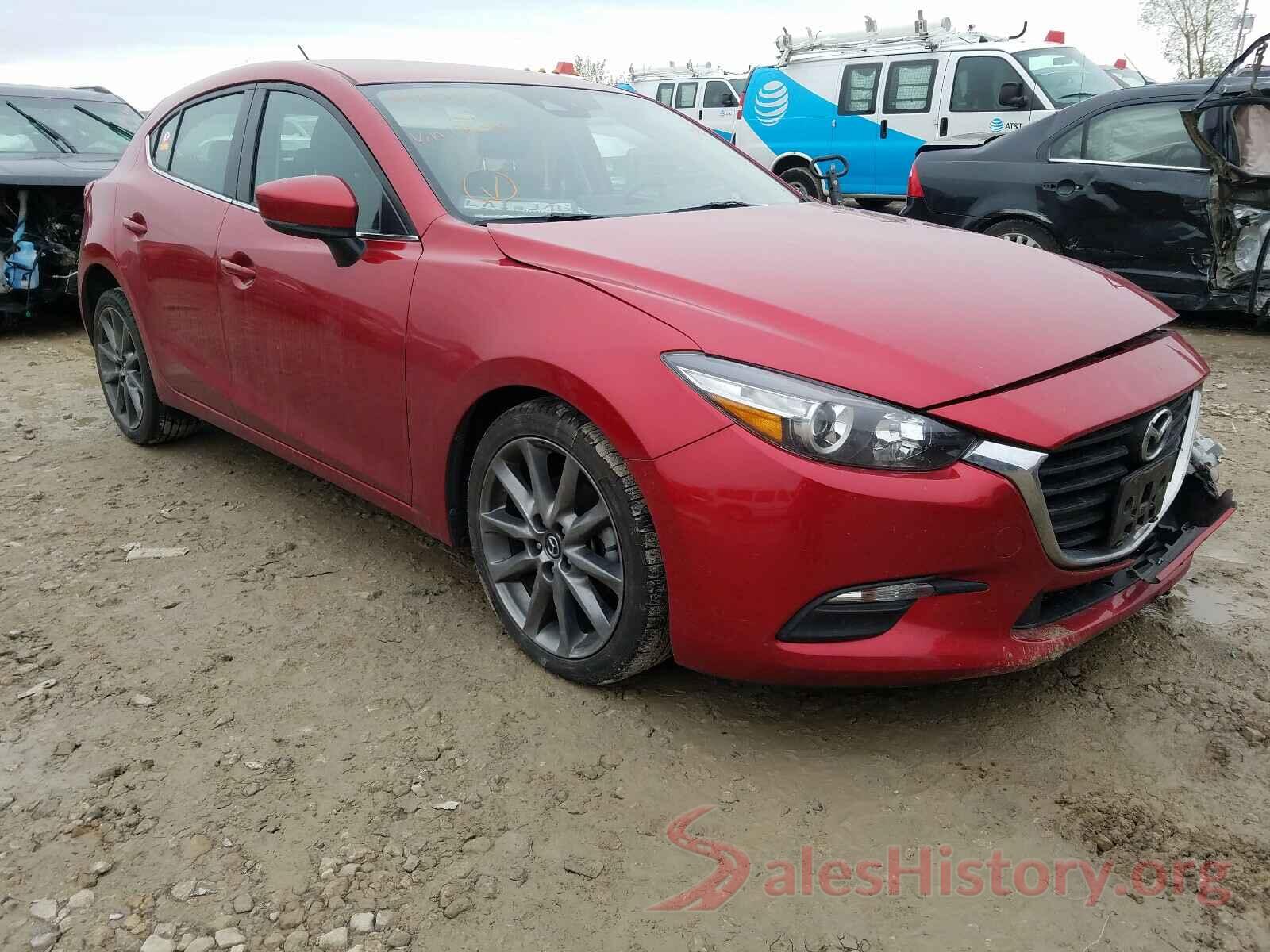 3MZBN1L36JM190582 2018 MAZDA 3