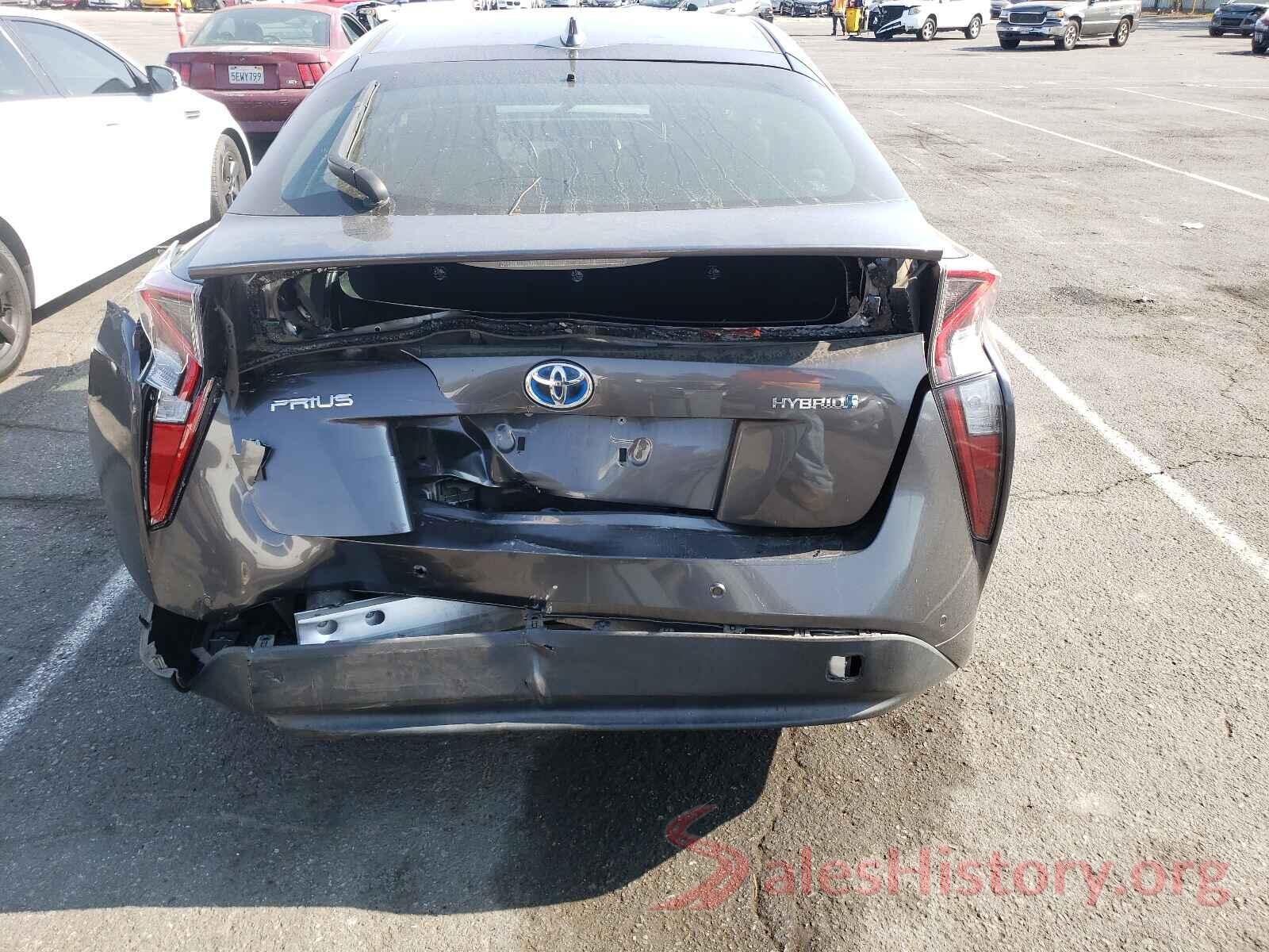 JTDKARFU8J3064565 2018 TOYOTA PRIUS