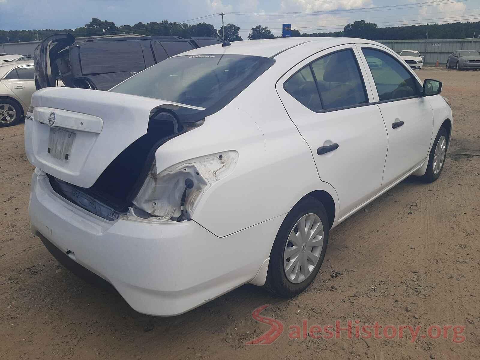 3N1CN7AP4KL829634 2019 NISSAN VERSA