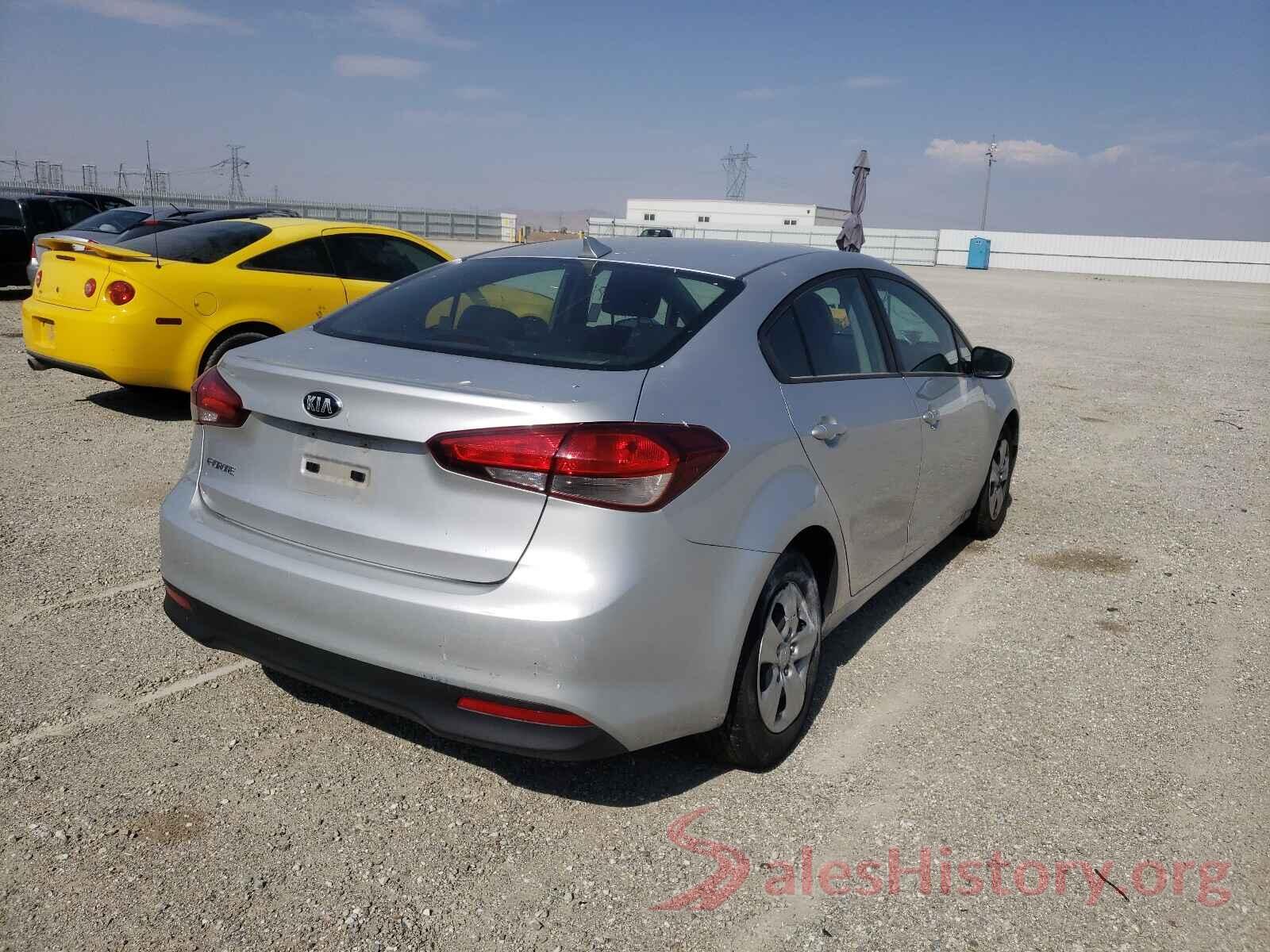 3KPFK4A78HE027778 2017 KIA FORTE