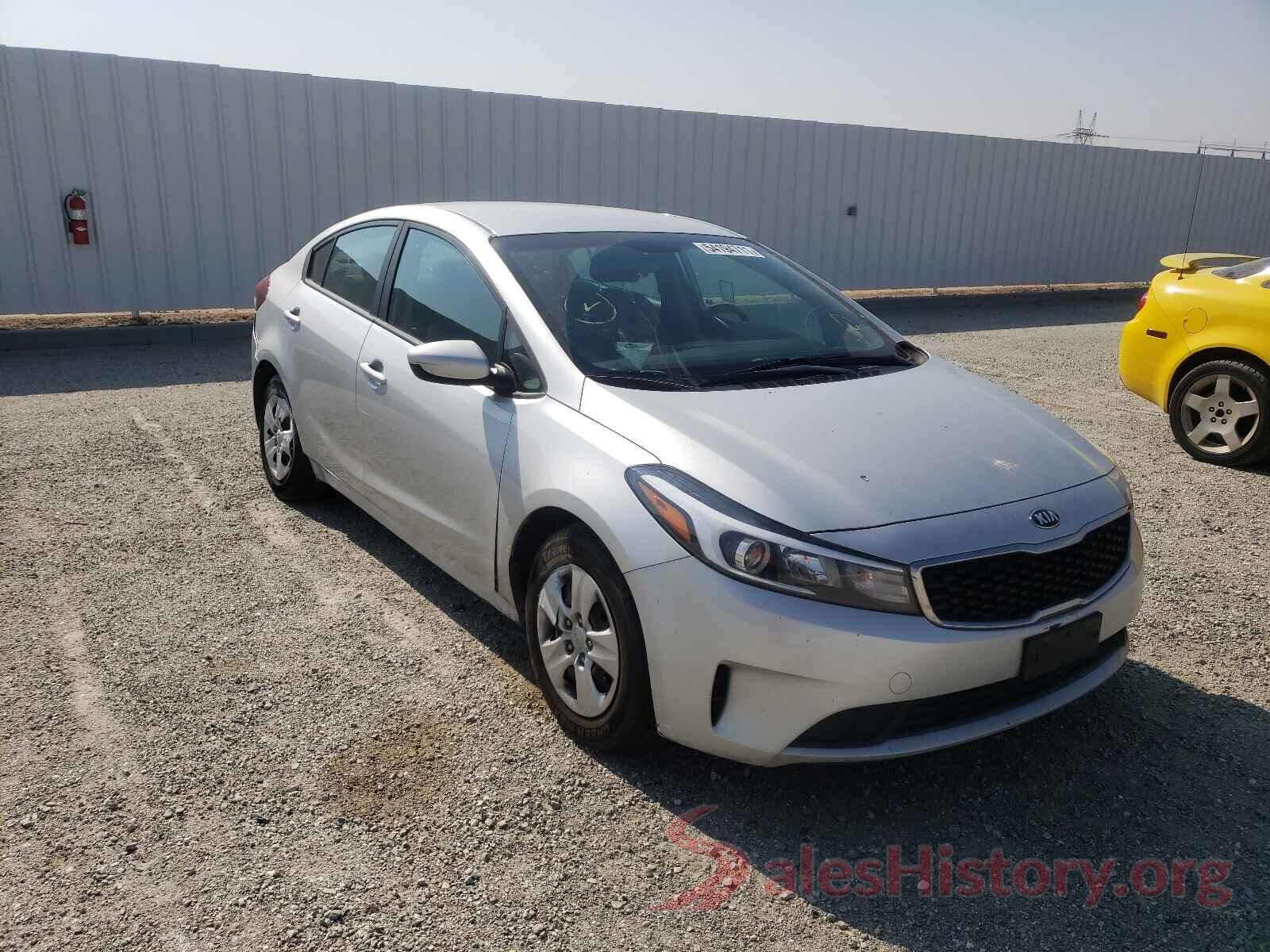 3KPFK4A78HE027778 2017 KIA FORTE