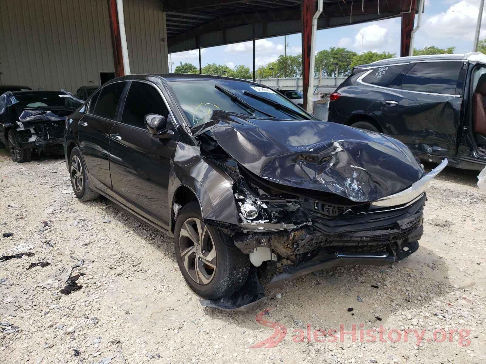 1HGCR2F35HA193074 2017 HONDA ACCORD