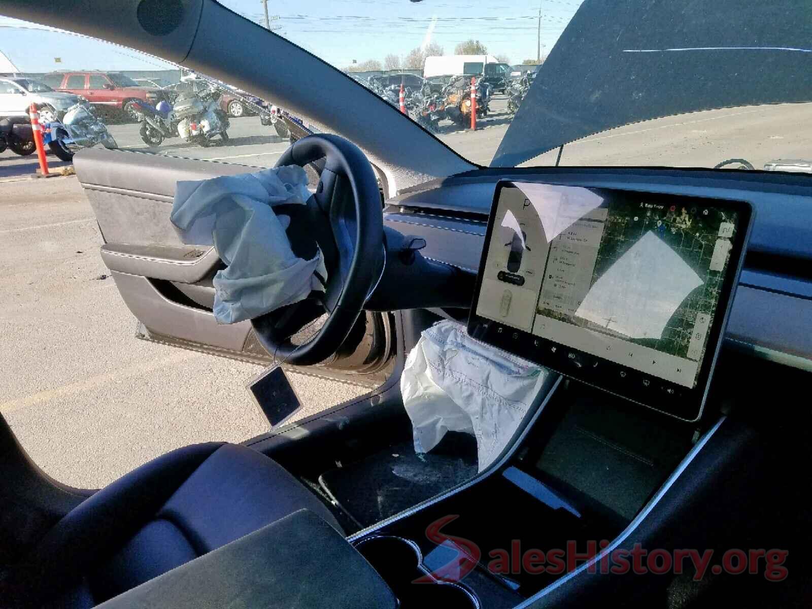 5YJ3E1EB1JF054909 2018 TESLA MODEL 3