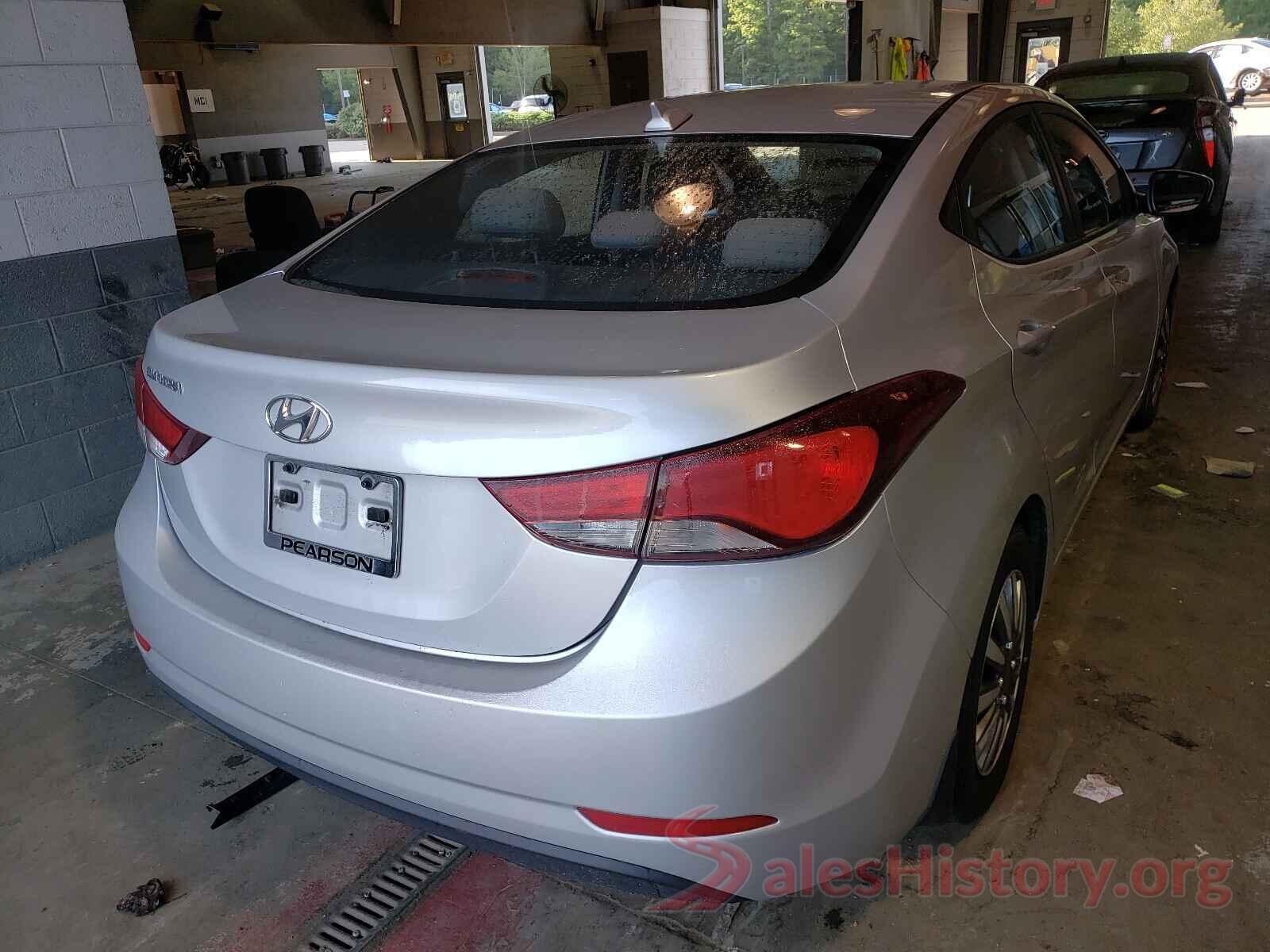 KMHDH4AEXGU575748 2016 HYUNDAI ELANTRA