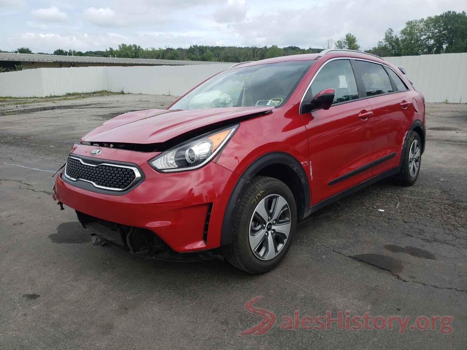 KNDCB3LC8J5110992 2018 KIA NIRO