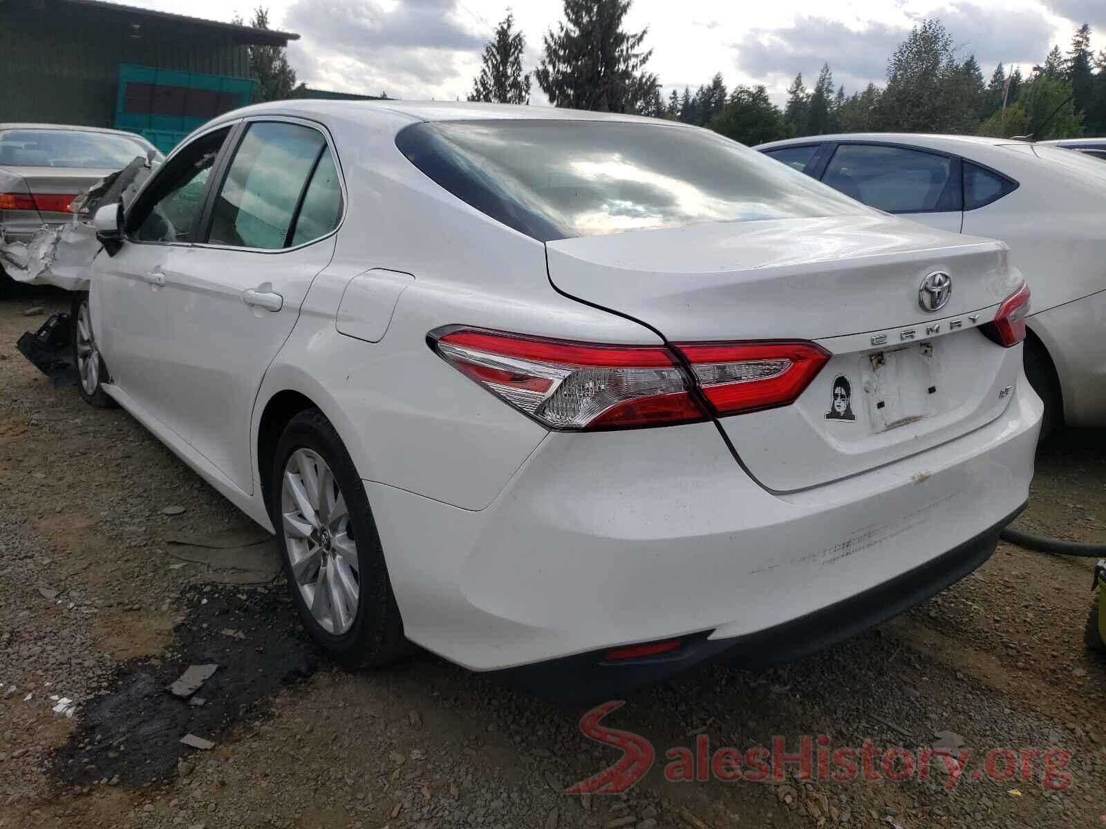 4T1B11HK1JU592080 2018 TOYOTA CAMRY