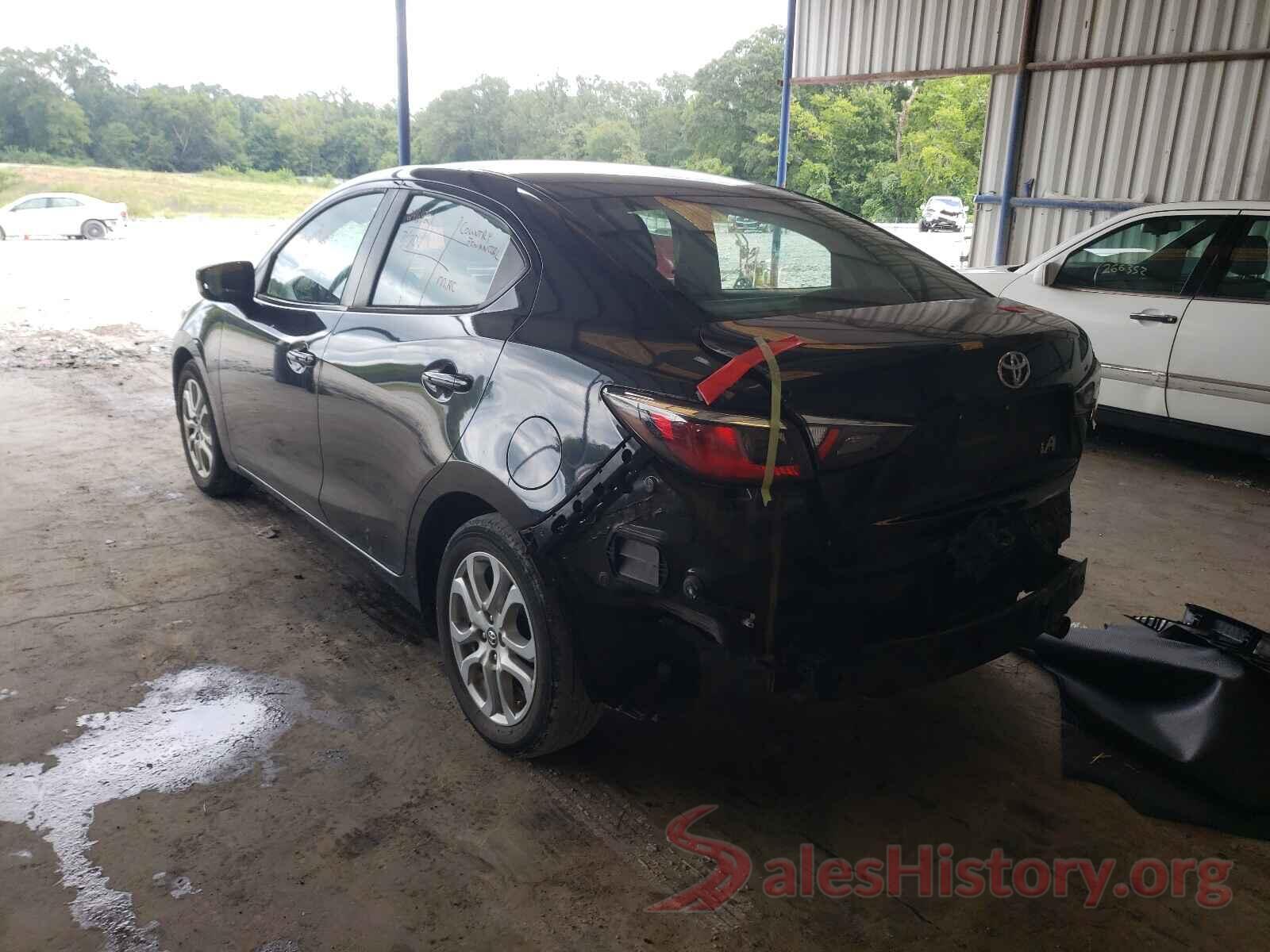 3MYDLBYV2JY308901 2018 TOYOTA YARIS