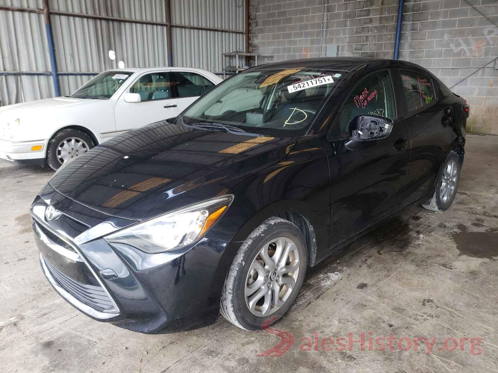 3MYDLBYV2JY308901 2018 TOYOTA YARIS