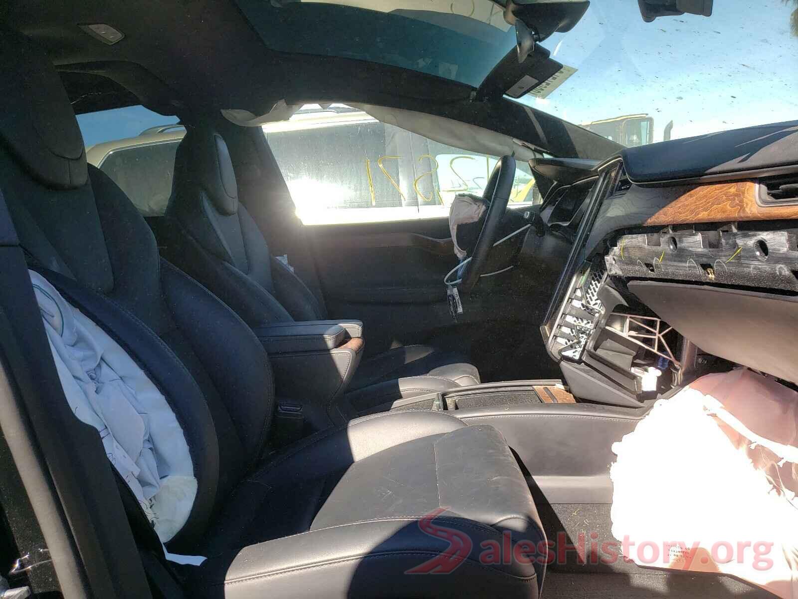 5YJXCBE26KF209338 2019 TESLA MODEL X