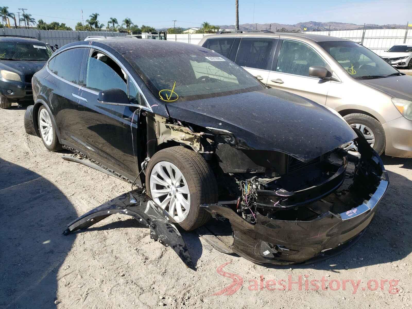 5YJXCBE26KF209338 2019 TESLA MODEL X