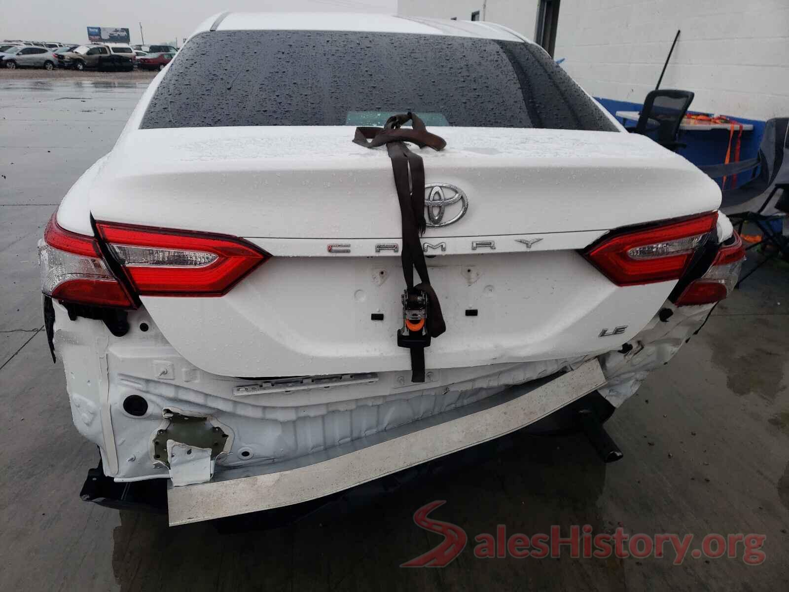 4T1B11HK6JU600514 2018 TOYOTA CAMRY