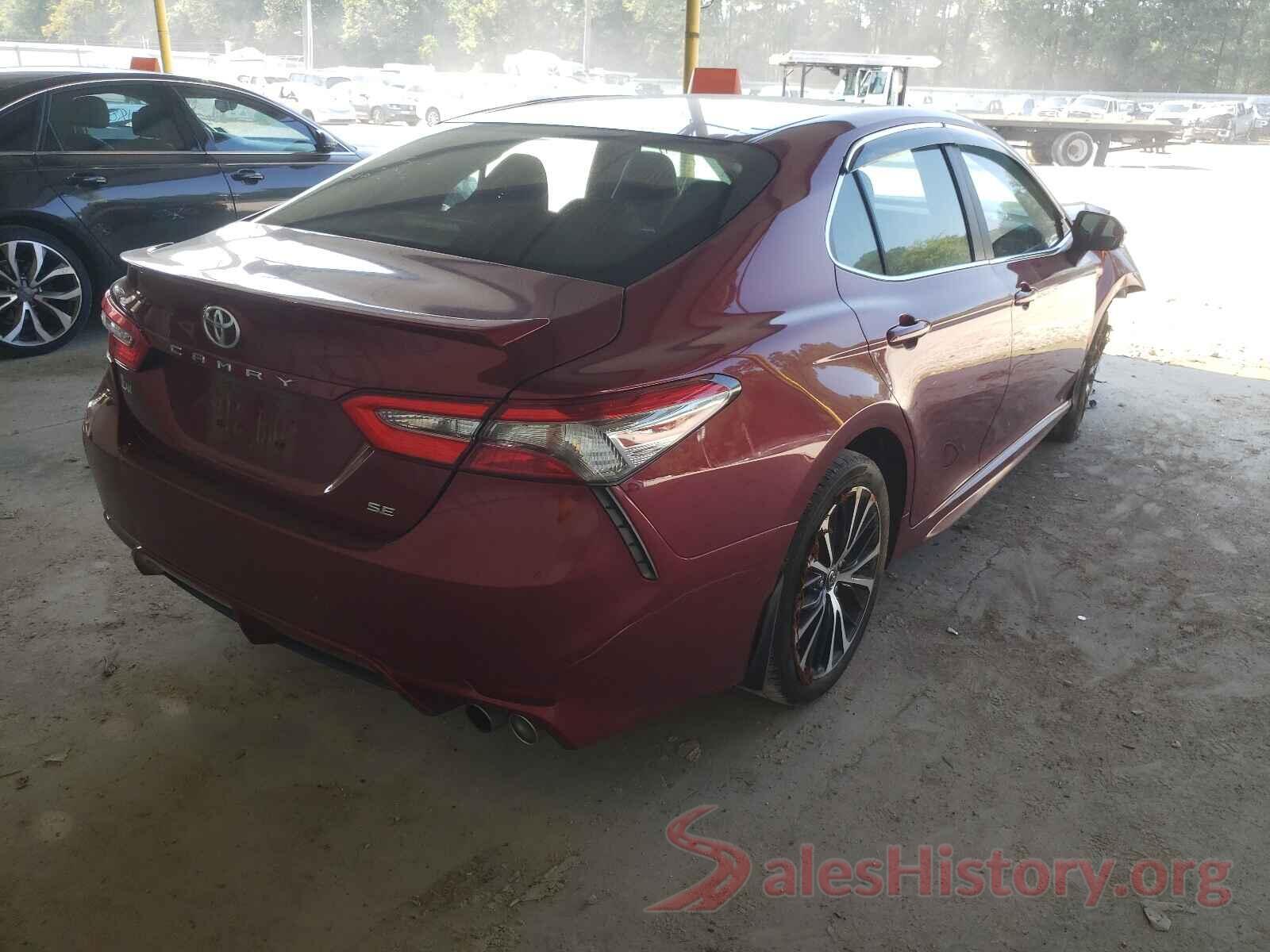 4T1B11HK5JU592695 2018 TOYOTA CAMRY