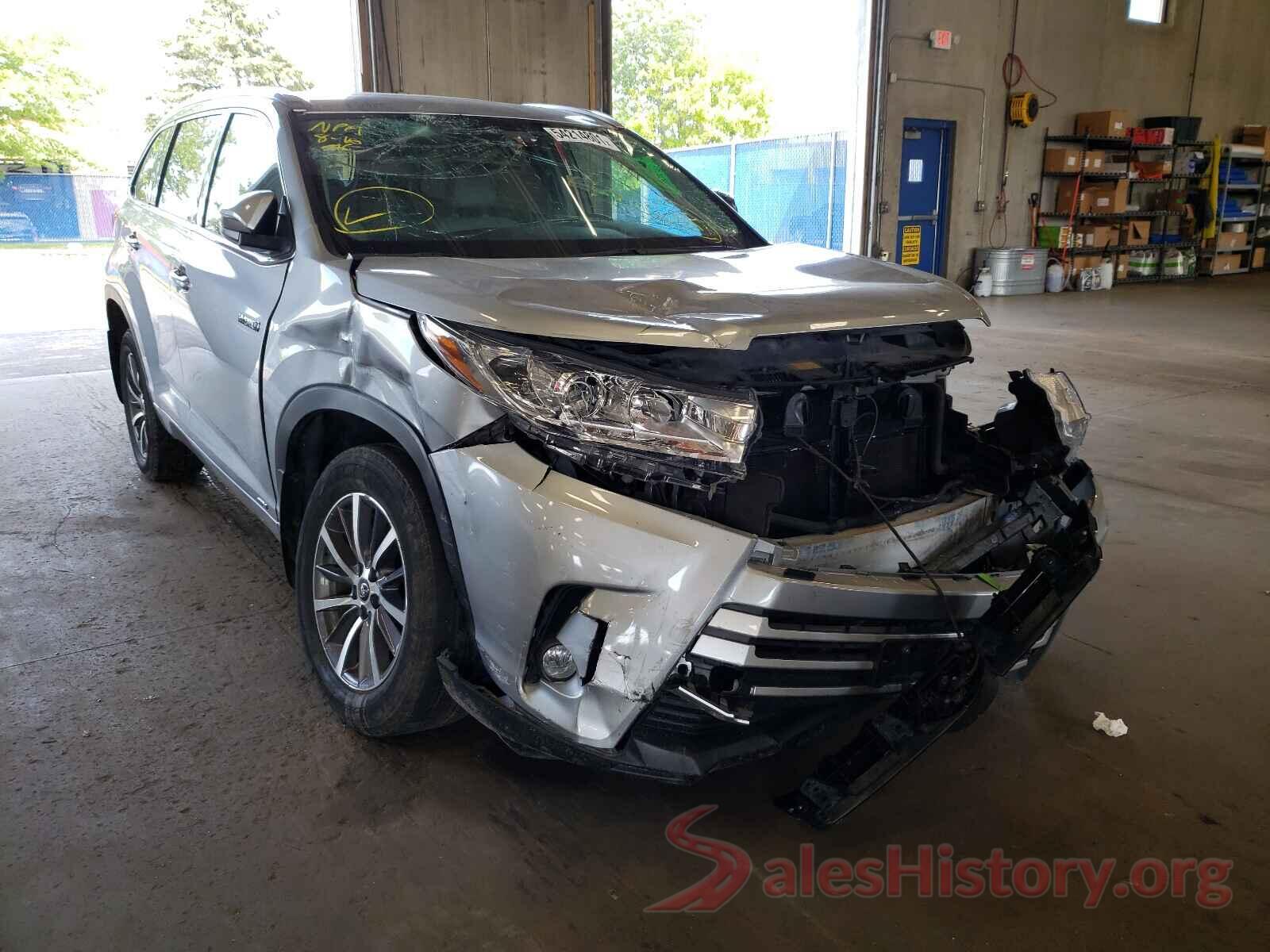 5TDJGRFH1HS028514 2017 TOYOTA HIGHLANDER