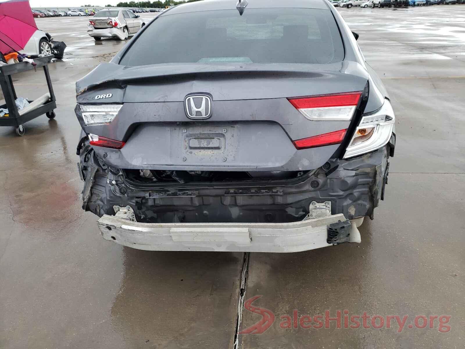 1HGCV1F15JA075973 2018 HONDA ACCORD