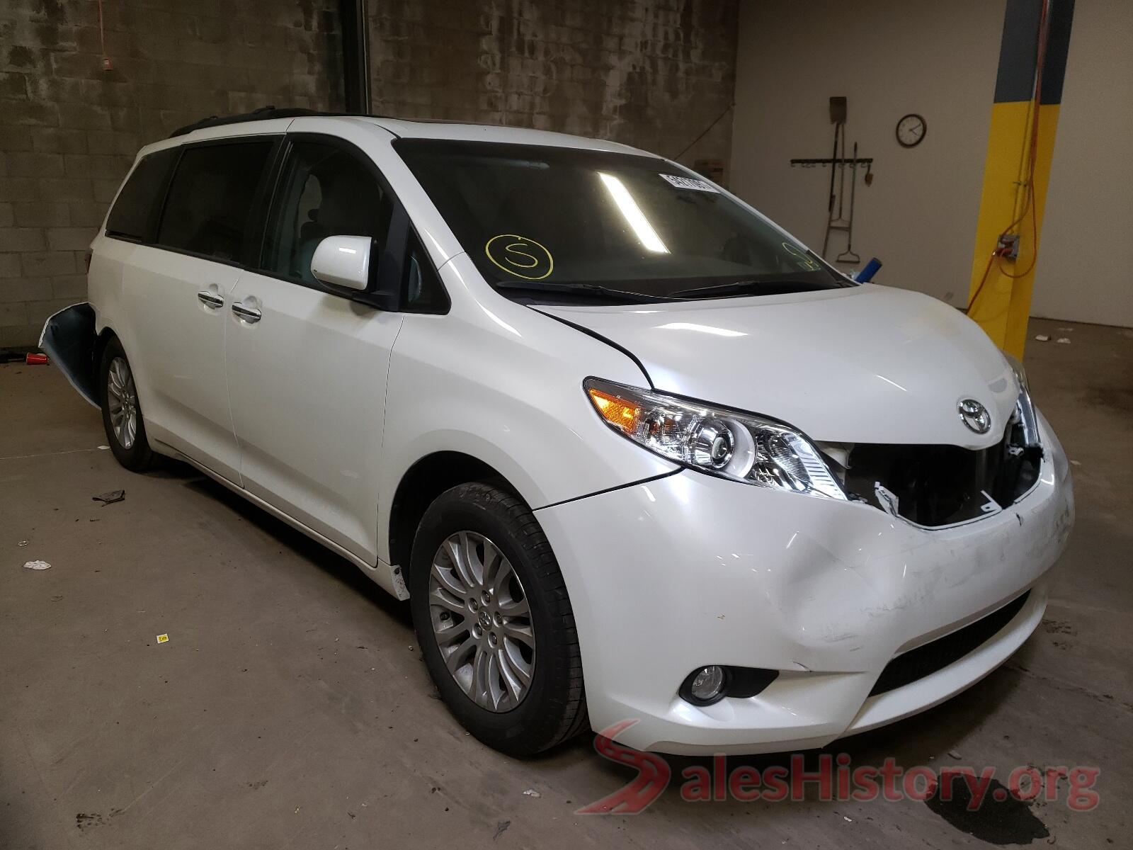 5TDYZ3DC9HS865119 2017 TOYOTA SIENNA