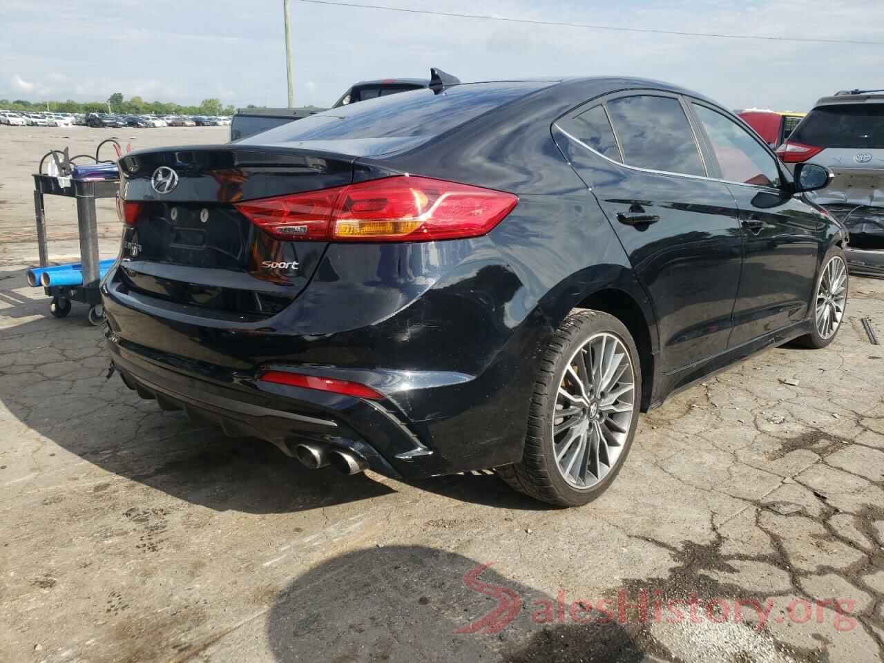 KMHD04LB5JU509528 2018 HYUNDAI ELANTRA