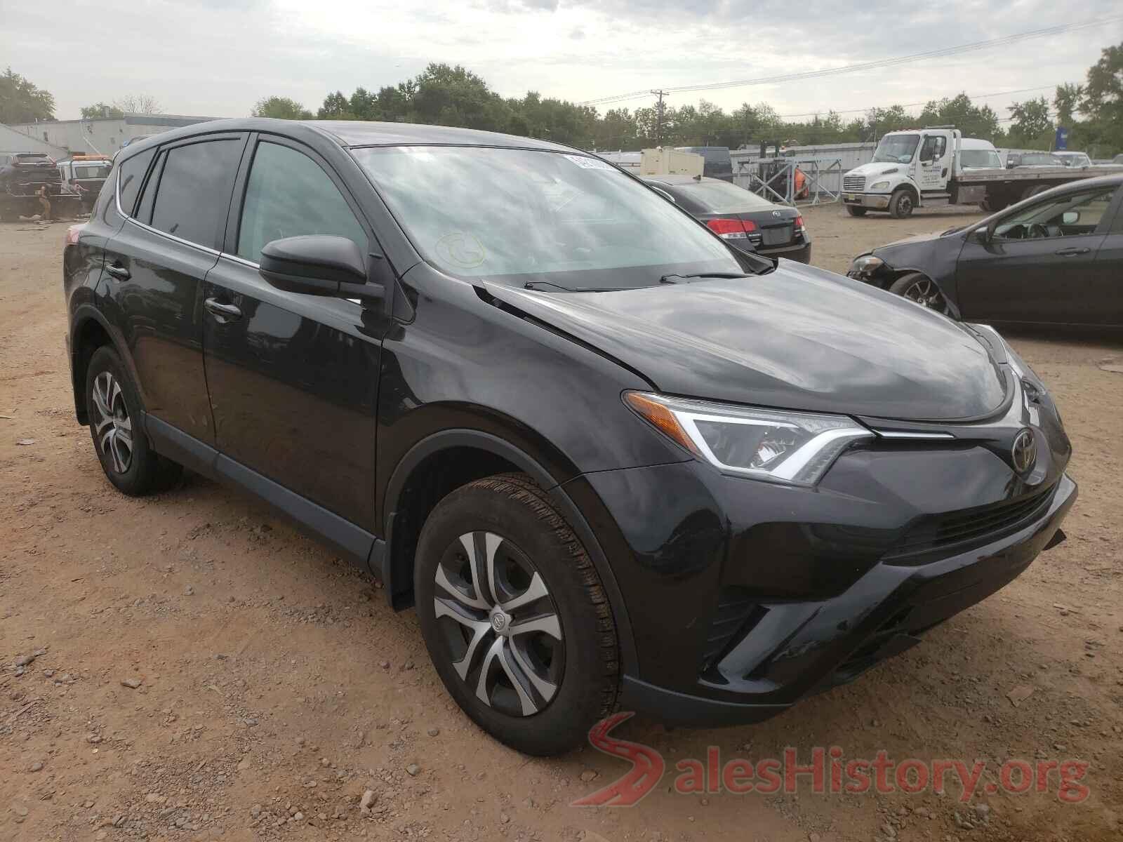 2T3BFREV7JW758866 2018 TOYOTA RAV4