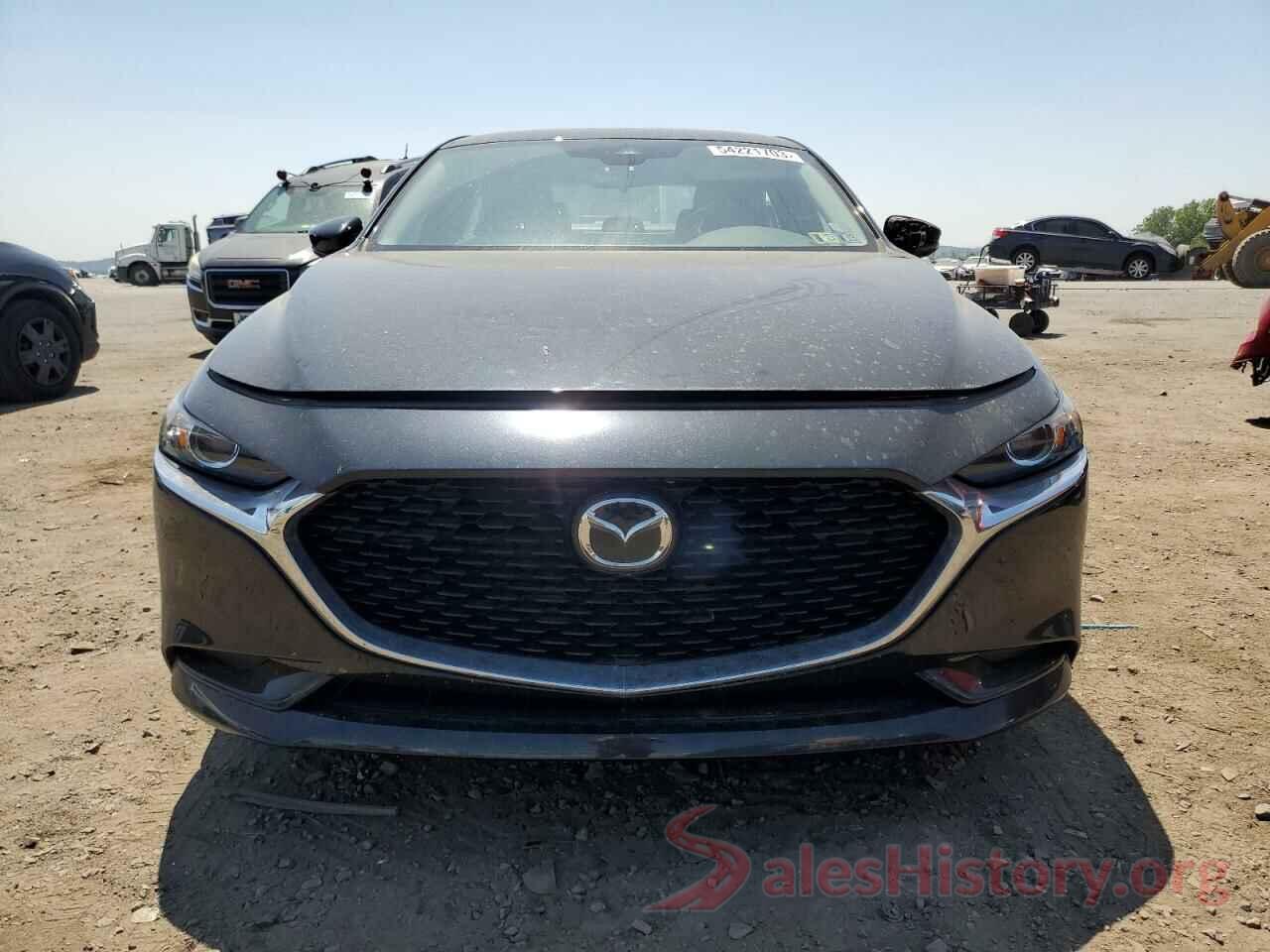 JM1BPBAM3K1132863 2019 MAZDA 3