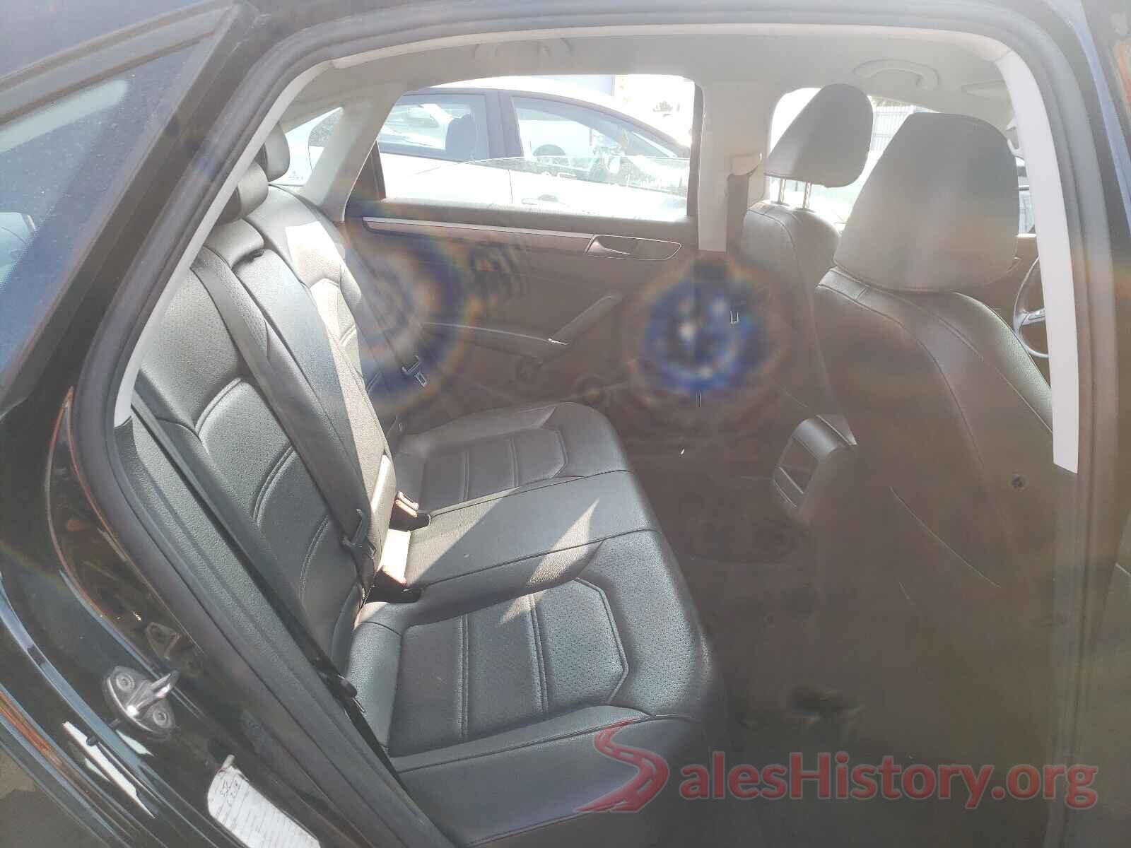 1VWAA7A39JC033613 2018 VOLKSWAGEN PASSAT