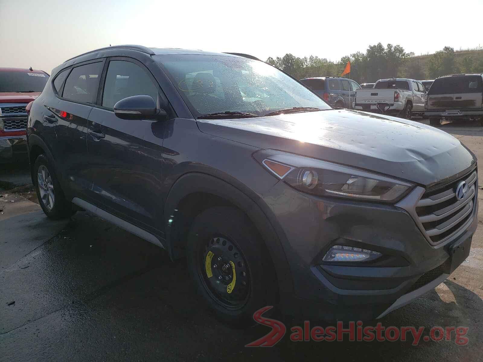 KM8J3CA24HU371305 2017 HYUNDAI TUCSON