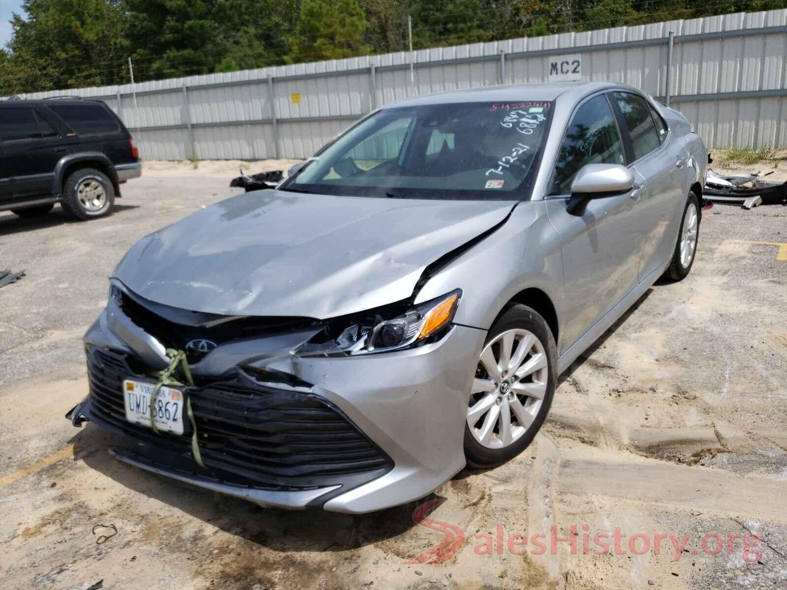 4T1C11AK9LU346847 2020 TOYOTA CAMRY