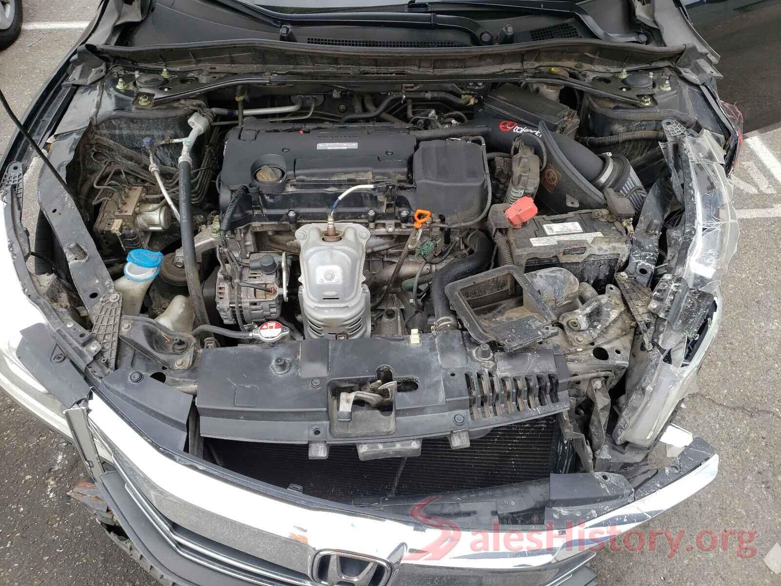 1HGCR2F50HA147976 2017 HONDA ACCORD