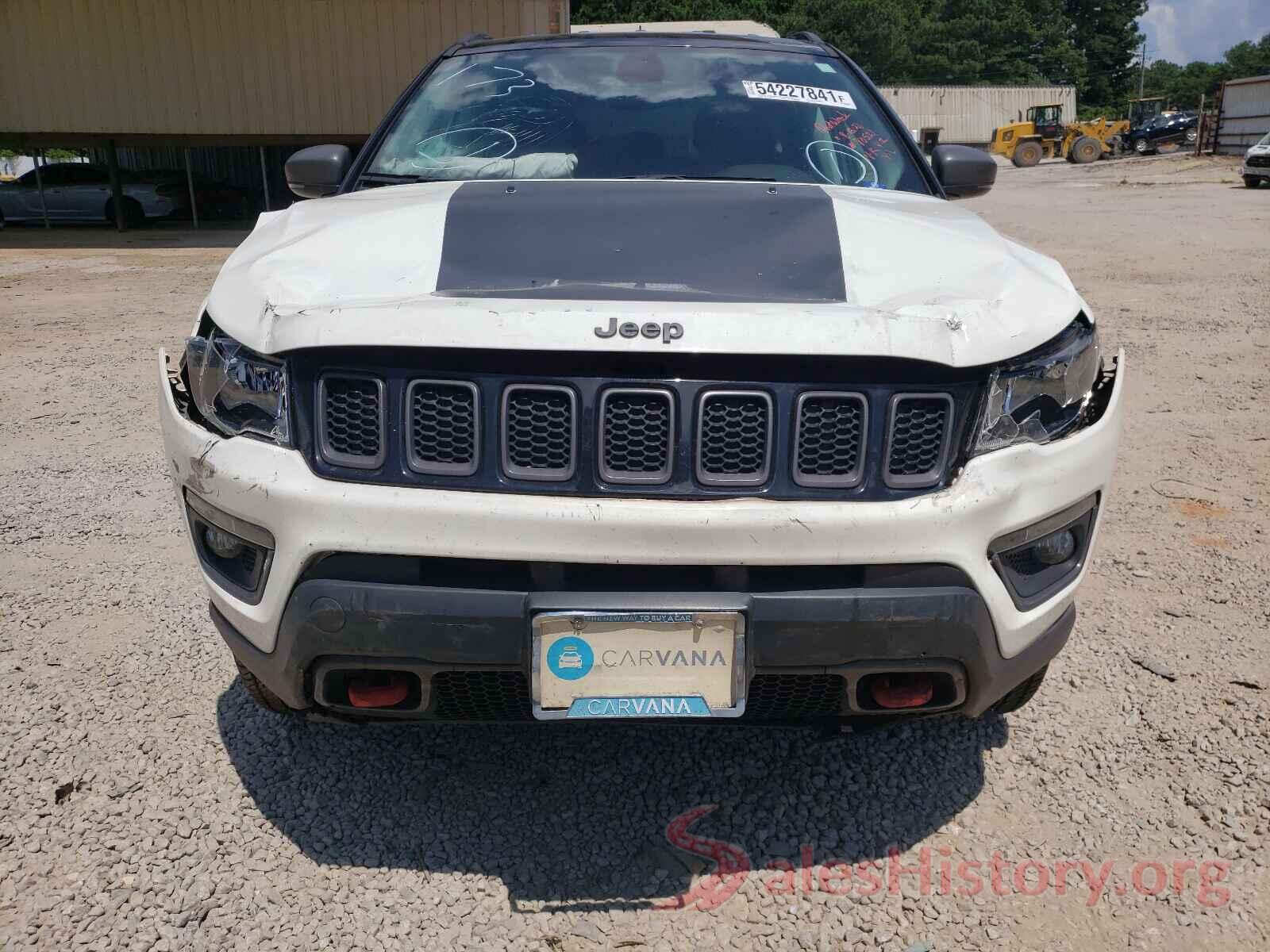 3C4NJDDB7JT417514 2018 JEEP COMPASS