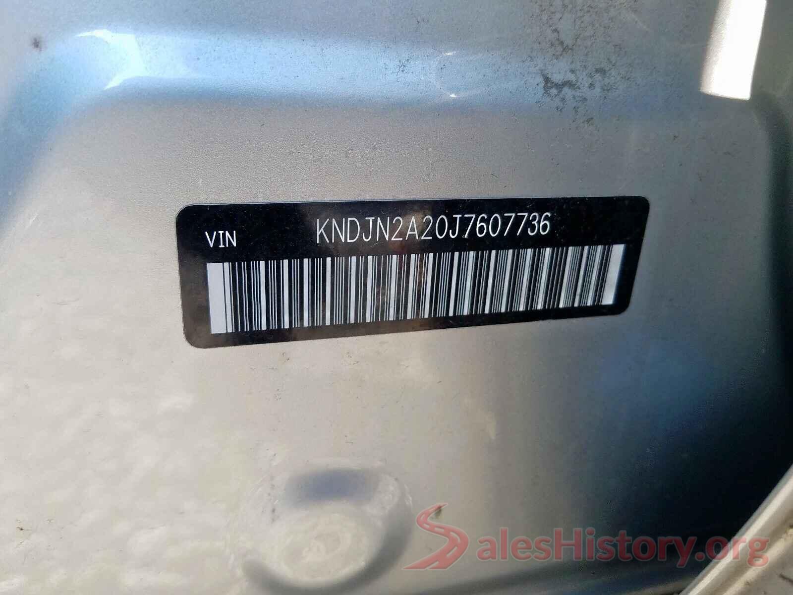 KNDJN2A20J7607736 2018 KIA SOUL