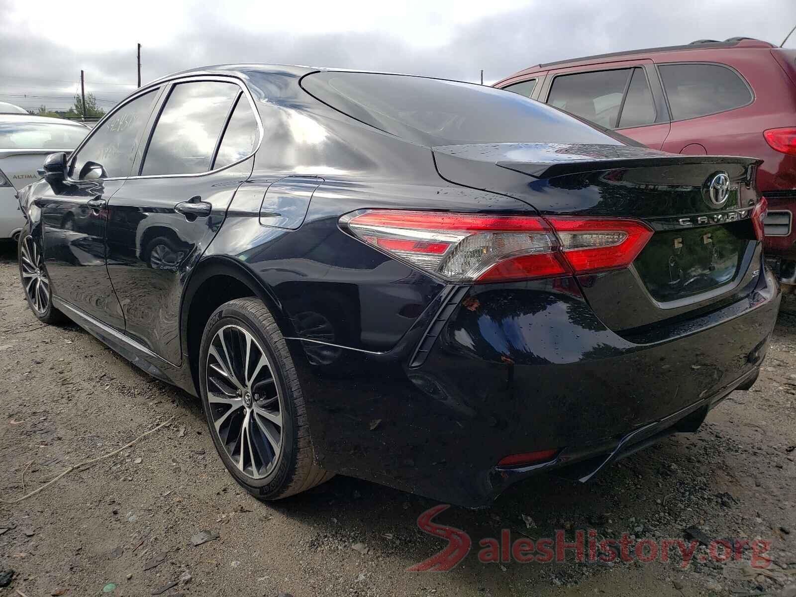 4T1B11HK9JU641994 2018 TOYOTA CAMRY