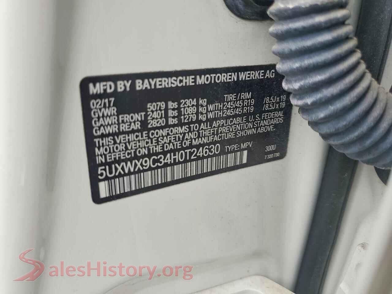 2017 BMW X3 VIN 5UXWX9C34H0T24630, trunk area